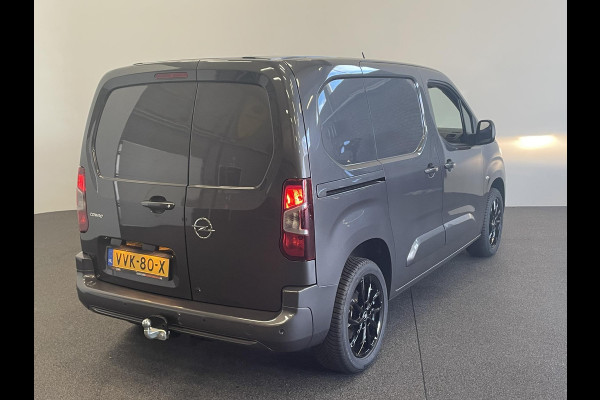 Opel Combo 130pk L1H1 Automaat Sport-Edition Airco Navi Parkeersensoren Trekhaak Cruise control