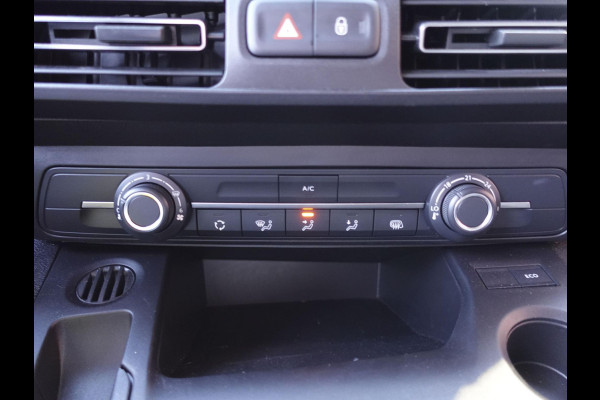 Opel Combo 130pk L1H1 Automaat Sport-Edition Airco Navi Parkeersensoren Trekhaak Cruise control