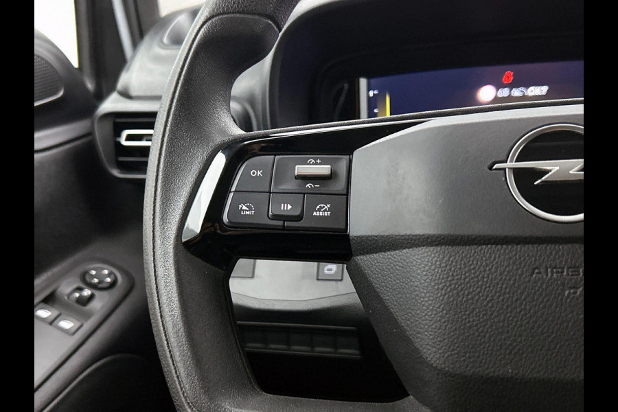 Opel Combo 1.5 BlueHDi 130PK L2 Automaat Apple Carplay/Android Auto Navigatie Trekhaak Airco Camera Cruise Control Parkeersensoren DAB
