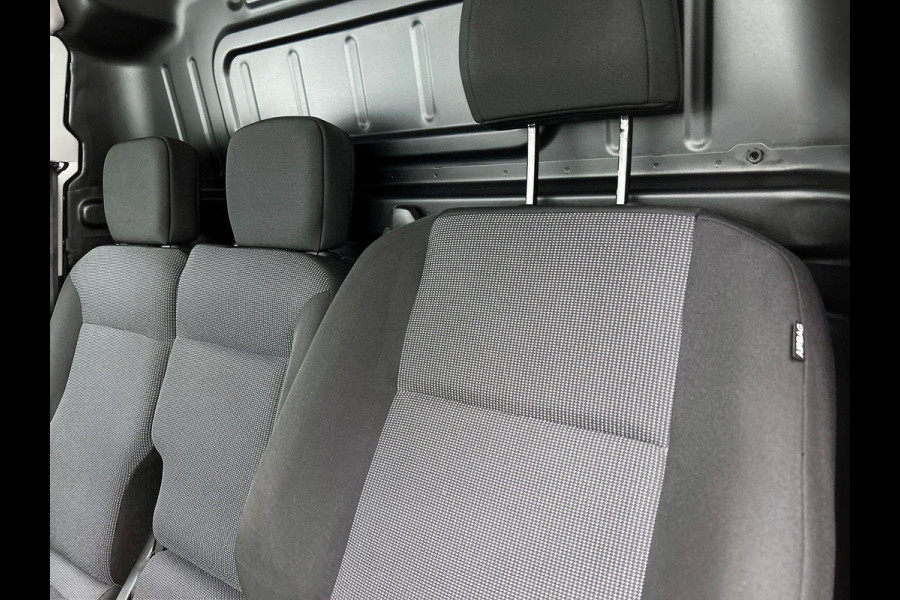 Opel Combo 1.5 BlueHDi 130PK L2 Automaat Apple Carplay/Android Auto Navigatie Trekhaak Airco Camera Cruise Control Parkeersensoren DAB
