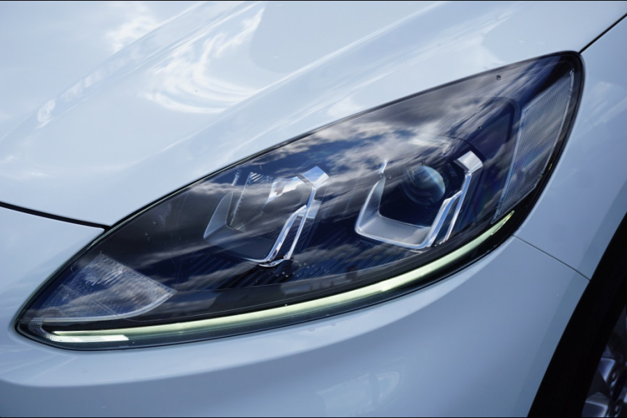 Ford Kuga 225PK PHEV Titanium AUTOMAAT | ELEC. TREKHAAK | WINTERPACK | CAMERA