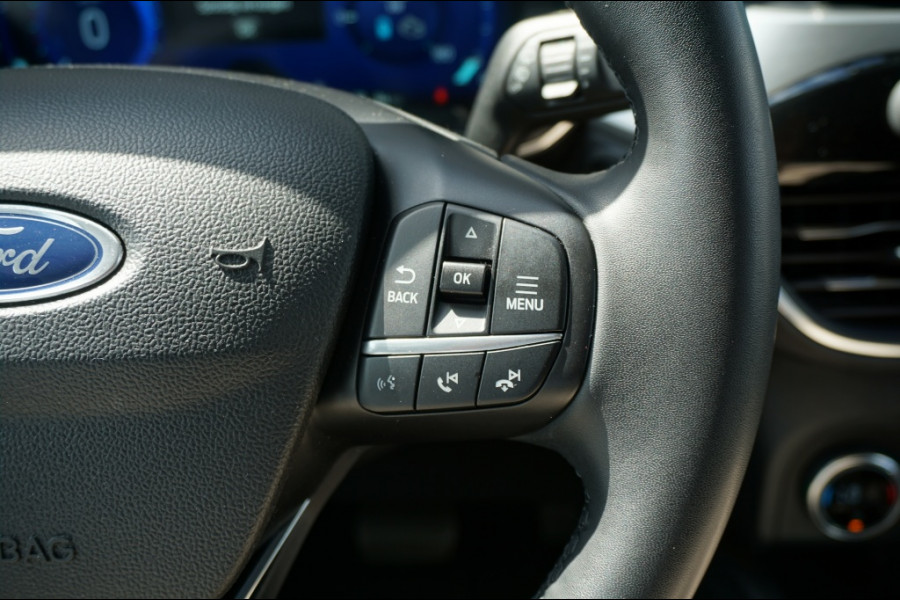 Ford Kuga 225PK PHEV Titanium AUTOMAAT | ELEC. TREKHAAK | WINTERPACK | CAMERA