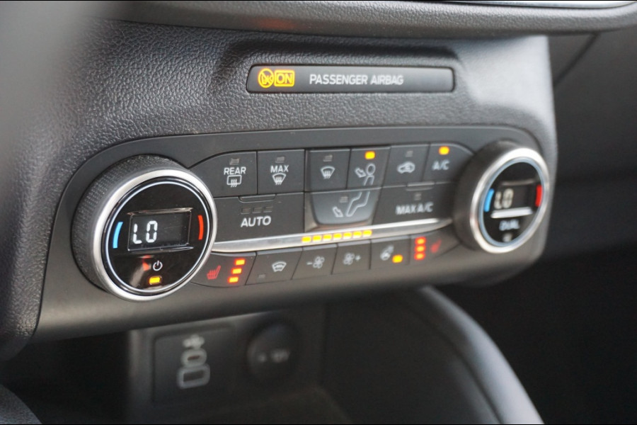 Ford Kuga 225PK PHEV Titanium AUTOMAAT | ELEC. TREKHAAK | WINTERPACK | CAMERA