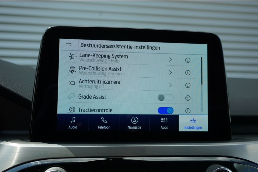 Ford Kuga 225PK PHEV Titanium AUTOMAAT | ELEC. TREKHAAK | WINTERPACK | CAMERA