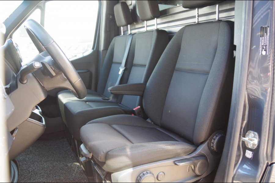 Mercedes-Benz Sprinter 317 1.9 CDI L2H2 3-ZITS, AUT. LED, 3.5T TREKHAAK, MBUX 10'', ADAPT. CRUISE, CAMERA, NAVI, CLIMA, STANDKACHEL