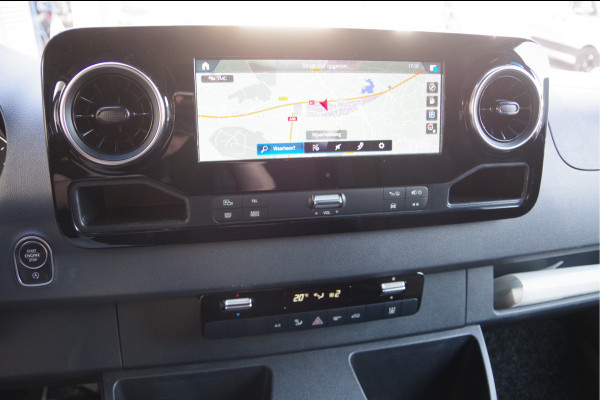 Mercedes-Benz Sprinter 317 1.9 CDI L2H2 3-ZITS, AUT. LED, 3.5T TREKHAAK, MBUX 10'', ADAPT. CRUISE, CAMERA, NAVI, CLIMA, STANDKACHEL