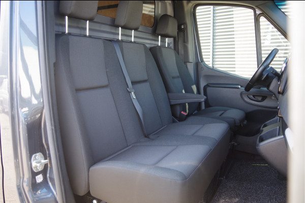 Mercedes-Benz Sprinter 317 1.9 CDI L2H2 3-ZITS, AUT. LED, 3.5T TREKHAAK, MBUX 10'', ADAPT. CRUISE, CAMERA, NAVI, CLIMA, STANDKACHEL