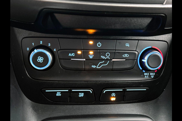 Ford Transit Connect 1.5 L2 Automaat Navigatie Airco Parkeersensoren  Cruise Control Camera Trekhaak