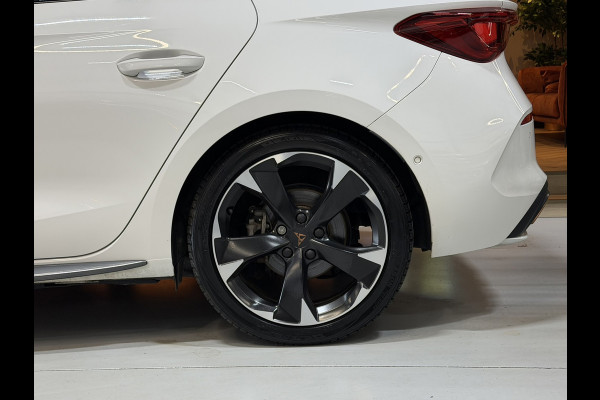 CUPRA Leon 1.4 e-Hybrid Sport SOH 99.5%|Garantie|CarPlay|ACC|KeylessGO&Entry|Autopilot|Kruipstoelen|Stoel&Stuurvw|Rijklaar