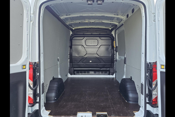 Ford Transit 350 2.0 TDCI L2H2 Trend 12.500 KM | BPM Vrij | Trekhaak | Achteruitrijcamera | Lane assist | Cruise control | Apple carplay / Android auto | Nette auto!