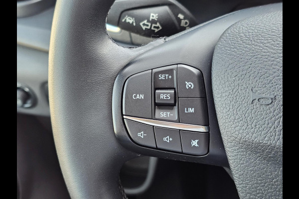 Ford Transit 350 2.0 TDCI L2H2 Trend 12.500 KM | BPM Vrij | Trekhaak | Achteruitrijcamera | Lane assist | Cruise control | Apple carplay / Android auto | Nette auto!
