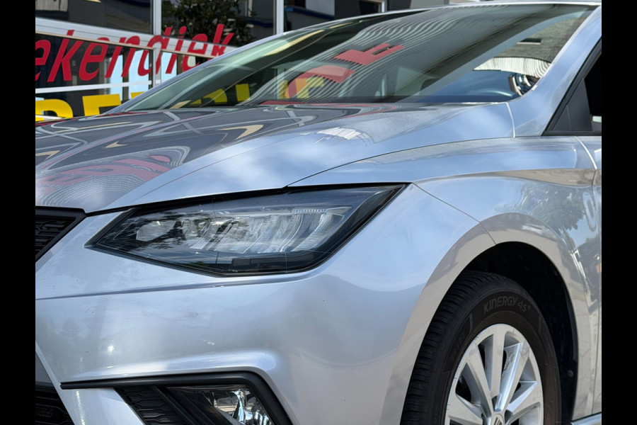 Seat Ibiza 1.0 EcoTSI Style - Navigatie I Airco I Sport velgen I LED I PDC I Comfort pakket I Dealer onderhouden