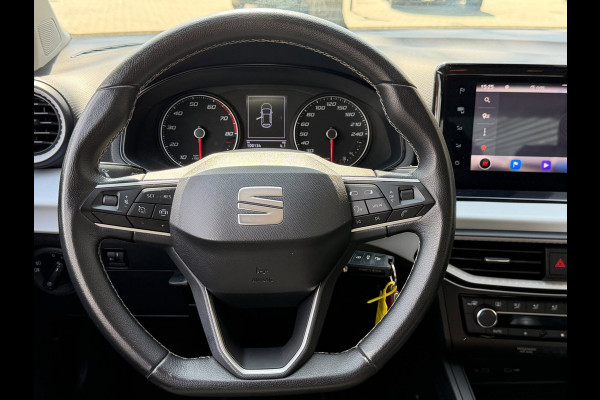 Seat Ibiza 1.0 EcoTSI Style - Navigatie I Airco I Sport velgen I LED I PDC I Comfort pakket I Dealer onderhouden