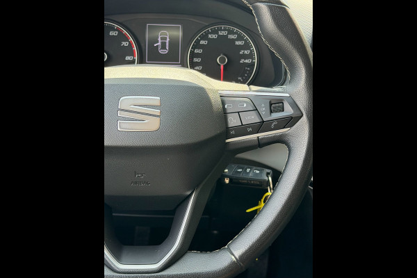 Seat Ibiza 1.0 EcoTSI Style - Navigatie I Airco I Sport velgen I LED I PDC I Comfort pakket I Dealer onderhouden
