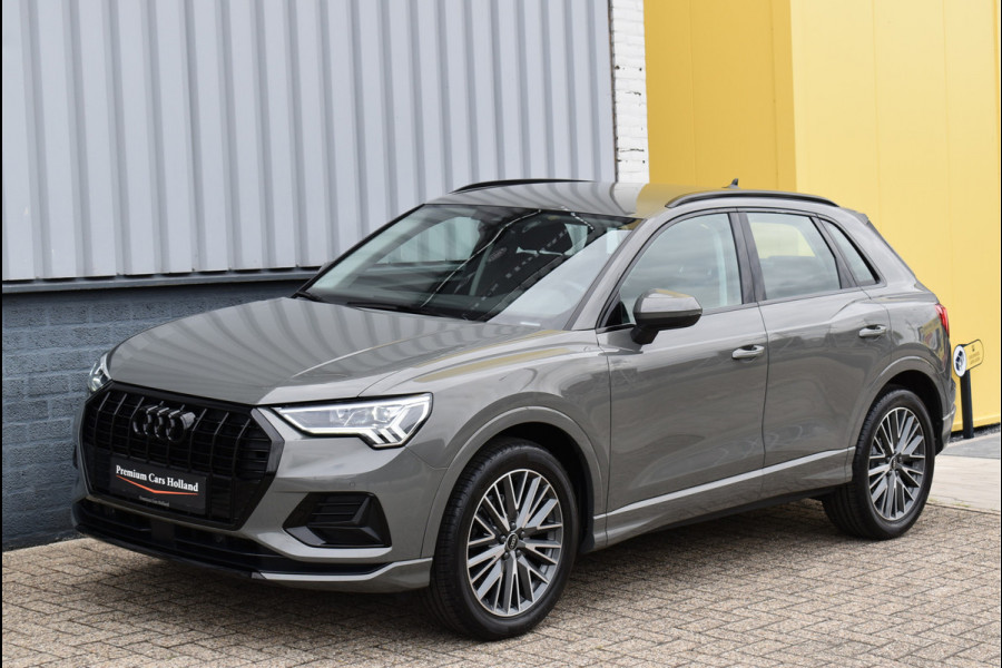 Audi Q3 35 TFSI Black Edition Navi Sfeer Full Led Apple Carplay 19 Inch