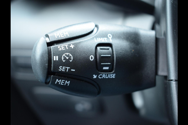 Citroën C3 Aircross 1.2 PureTech Max | 110 PK | ACHTERUITRIJCAMERA MET SENSOREN | NAVIGATIE & CARPLAY | E.C.C. | 26.271 KM