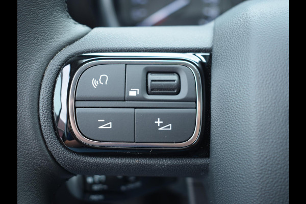 Citroën C3 Aircross 1.2 PureTech Max | 110 PK | ACHTERUITRIJCAMERA MET SENSOREN | NAVIGATIE & CARPLAY | E.C.C. | 26.271 KM