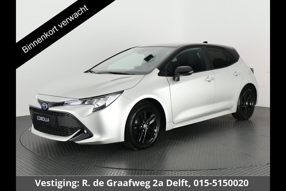 Toyota Corolla 1.8 Hybrid Active Bi-Tone | Apple Carplay & AndroidAUTO | Navigatie | Privacy Glass |