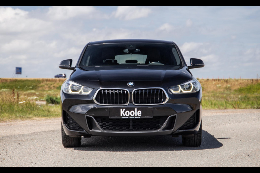 BMW X2 xDrive25e High Executive M PAKKET / CARPLAY / CRUISE CONTROLE / BRUIN LEER / STOELVERWARMING