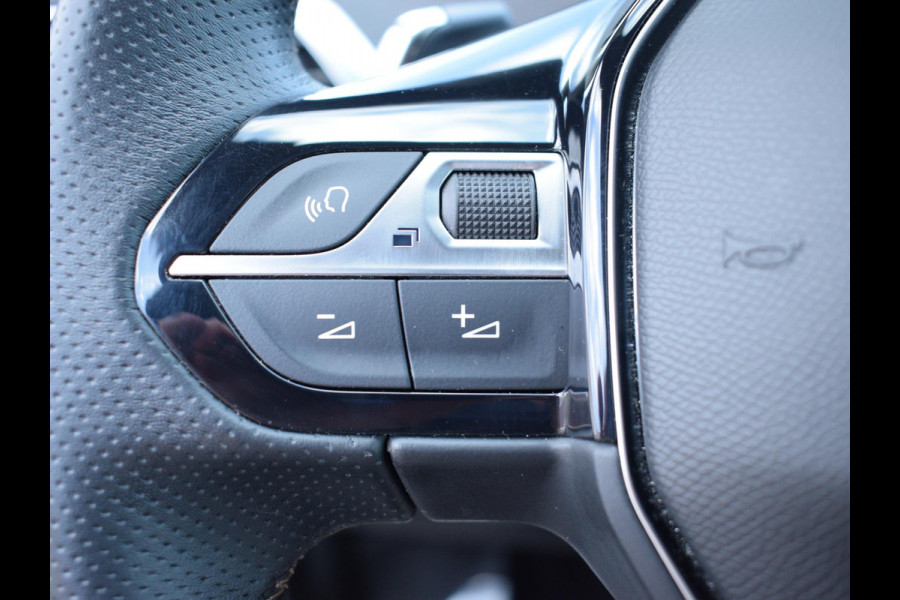 Peugeot 3008 1.2 Hybrid 136 GT | Afn. Trekhaak l 360 CAMERA MET SENSOREN | NAVIGATIE & CARPLAY | E.C.C. |