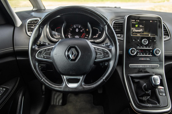 Renault Scénic 1.3 TCe Intens CARPLAY / CRUISE CONTROLE / LED / CLIMATE CONTROLE