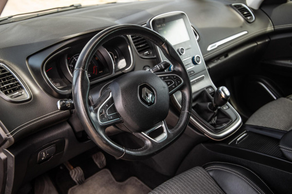 Renault Scénic 1.3 TCe Intens CARPLAY / CRUISE CONTROLE / LED / CLIMATE CONTROLE