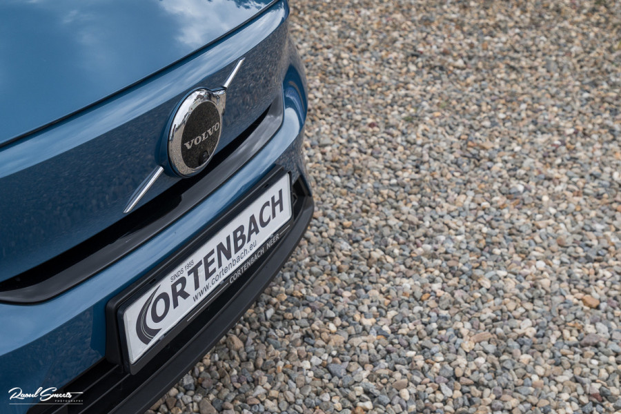 Volvo XC40 Recharge Twin Ultimate 78 kWh | Zwenkbare trekhaak | Panorama dak | Adaptieve cruise | Blis | Memory | Harman Kardon |
