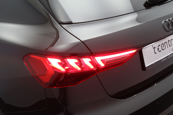 Audi A3 Sportback 45 TFSI e 245 PK S-Line Edition Competition PHEV, Camera, Sfeerverlichting, RS-Sportstoelen, Winterpakket, Carplay