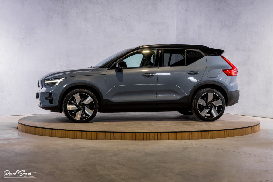 Volvo XC40 Recharge Plus 70 kWh | Adaptieve cruise | Blis | 20 Inch | Leder/Alcantara |
