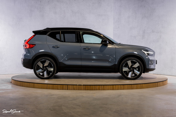 Volvo XC40 Recharge Plus 70 kWh | Adaptieve cruise | Blis | 20 Inch | Leder/Alcantara |
