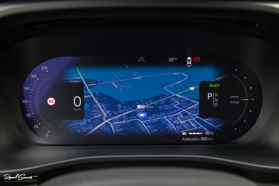 Volvo XC40 Recharge Plus 70 kWh | Adaptieve cruise | Blis | 20 Inch | Leder/Alcantara |