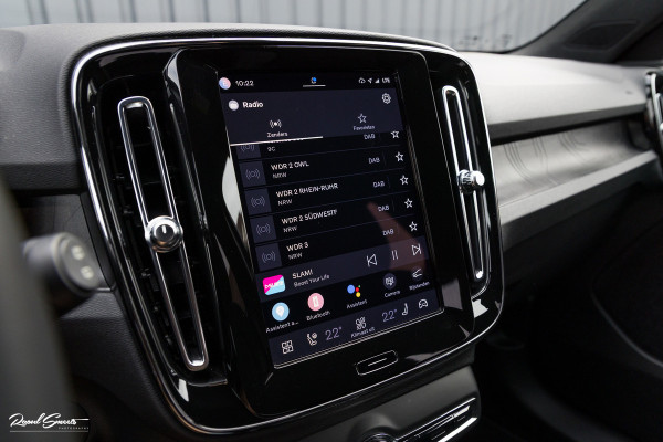 Volvo XC40 Recharge Plus 70 kWh | Adaptieve cruise | Blis | 20 Inch | Leder/Alcantara |