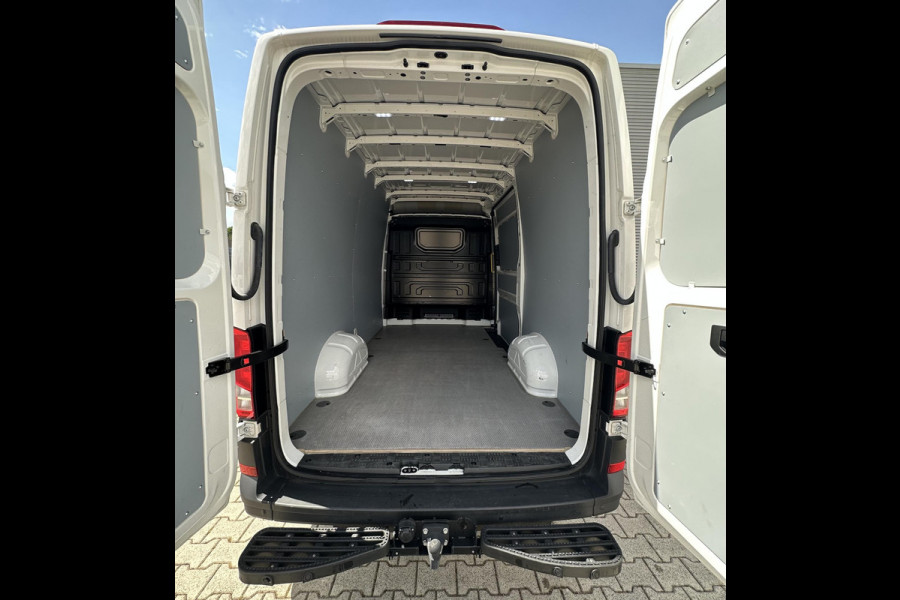 Volkswagen Crafter 35 2.0 TDI L3H3 Exclusive Facelift Automaat NIEUW MODEL!!