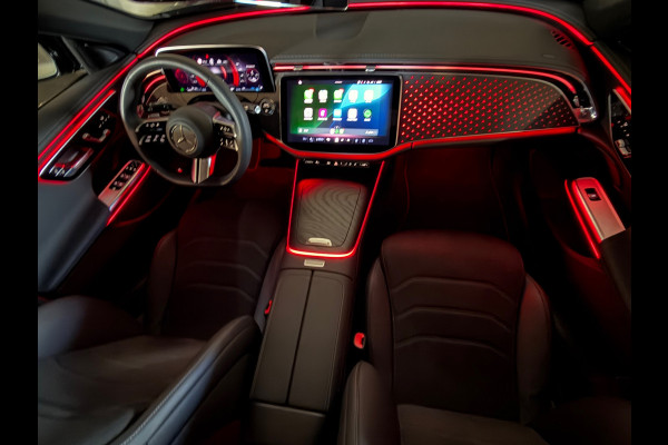 Mercedes-Benz E-Klasse 200 Amg night Panorama Memory 360Camera Keyless
