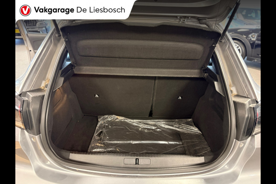 Peugeot 208 1.2 PureTech GT 101pk / camera / pdc / led / cruisecontrol / 17inch