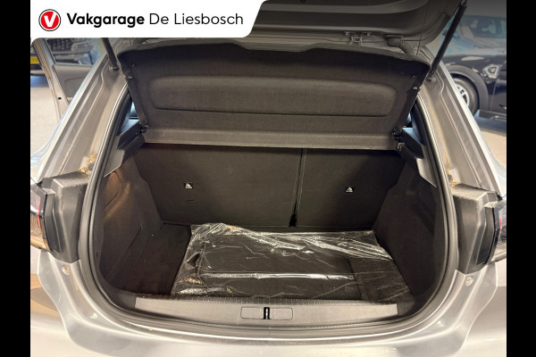 Peugeot 208 1.2 PureTech GT 101pk / camera / pdc / led / cruisecontrol / 17inch