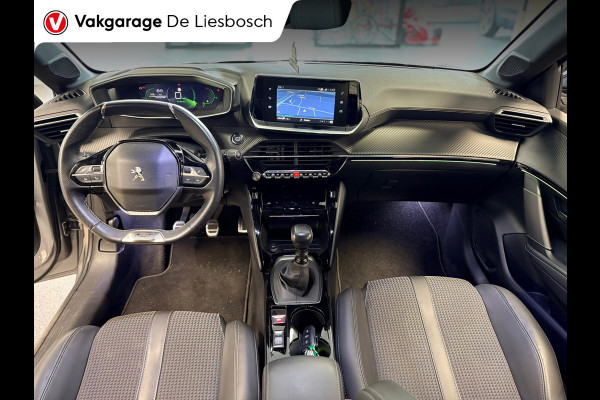Peugeot 208 1.2 PureTech GT 101pk / camera / pdc / led / cruisecontrol / 17inch