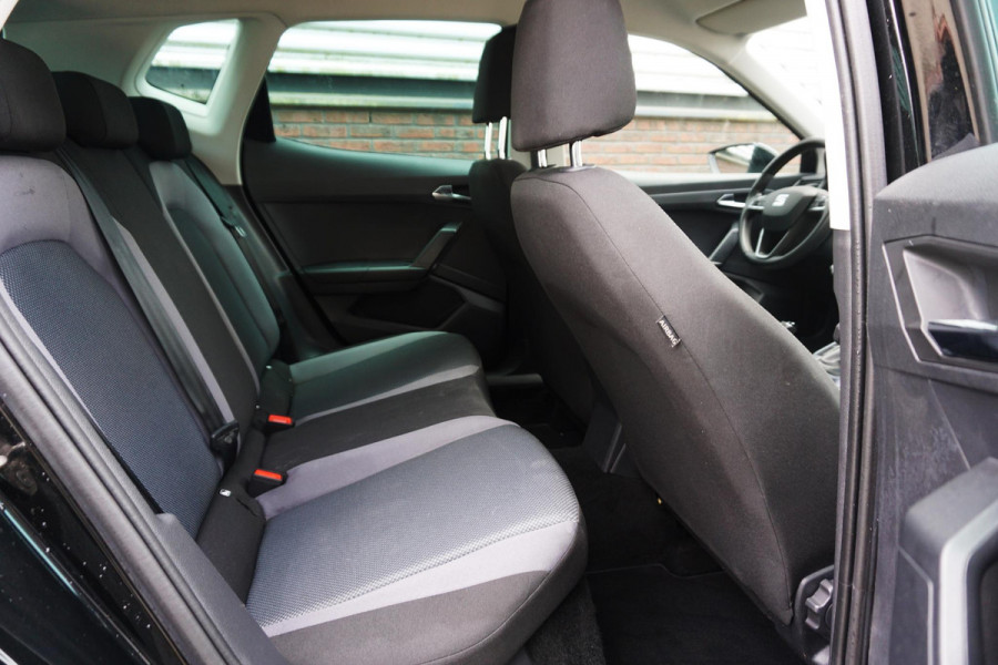 Seat Arona 1.0 TSI Style Business Intense Plus/CarPlay/LMV/ Adaptive Cruise-control.