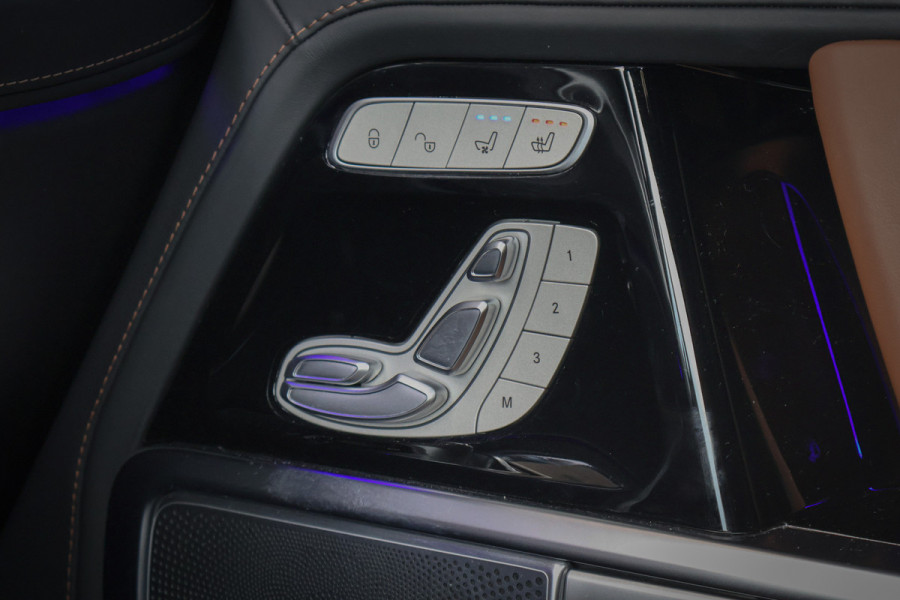 Mercedes-Benz G-Klasse 580 EQ | G63 PAKKET | MANUFAKTUR | SUPERIOR LINE | AMG LINE | COMFORT PAKKET | MASSAGE | VOSSEN VELGEN | ADAPTIVE CRUISE | MATZWART | STOELVERKOELING/VERWARMING/MASSAGE | STUURVERWARMING | BTW-AUTO