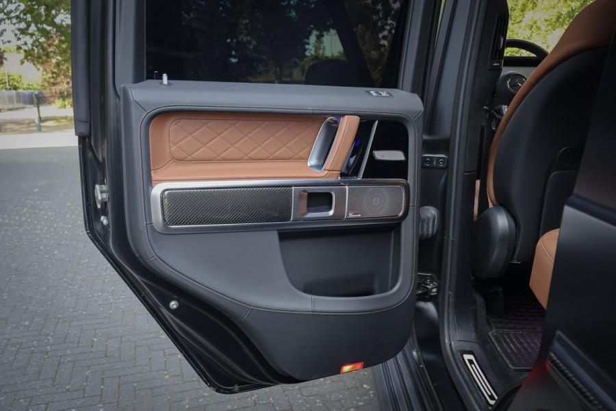 Mercedes-Benz G-Klasse 580 EQ | G63 PAKKET | MANUFAKTUR | SUPERIOR LINE | AMG LINE | COMFORT PAKKET | MASSAGE | VOSSEN VELGEN | ADAPTIVE CRUISE | MATZWART | STOELVERKOELING/VERWARMING/MASSAGE | STUURVERWARMING | BTW-AUTO