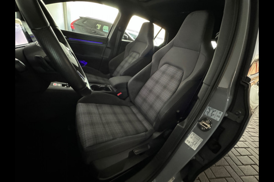 Volkswagen Golf 1.4 eHybrid GTE Pano|HuD|Acc|Camera|Sfeer|Lane Assist