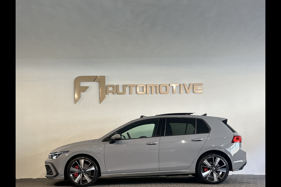 Volkswagen Golf 1.4 eHybrid GTE Pano|HuD|Acc|Camera|Sfeer|Lane Assist