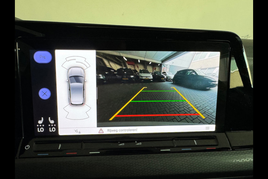 Volkswagen Golf 1.4 eHybrid GTE Pano|HuD|Acc|Camera|Sfeer|Lane Assist
