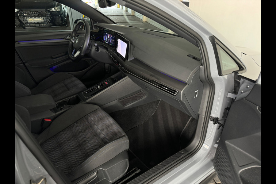 Volkswagen Golf 1.4 eHybrid GTE Pano|HuD|Acc|Camera|Sfeer|Lane Assist