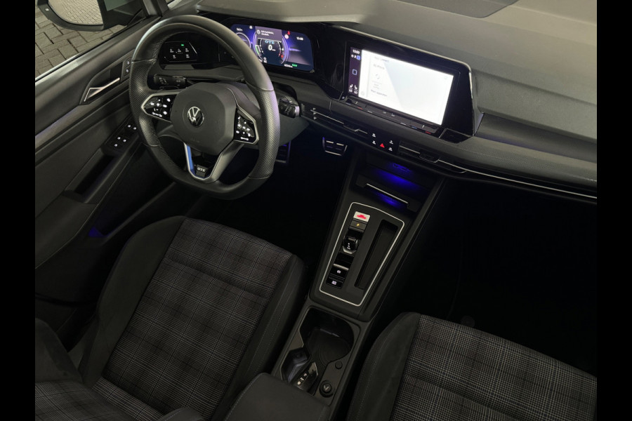 Volkswagen Golf 1.4 eHybrid GTE Pano|HuD|Acc|Camera|Sfeer|Lane Assist