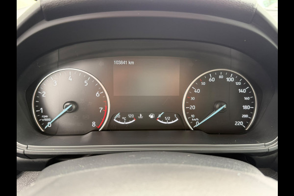 Ford EcoSport 1.0 EcoBoost Titanium Ultimate | Apple Carplay | Trekhaak | Stuur & stoelverwarming | Sfeerverlichting