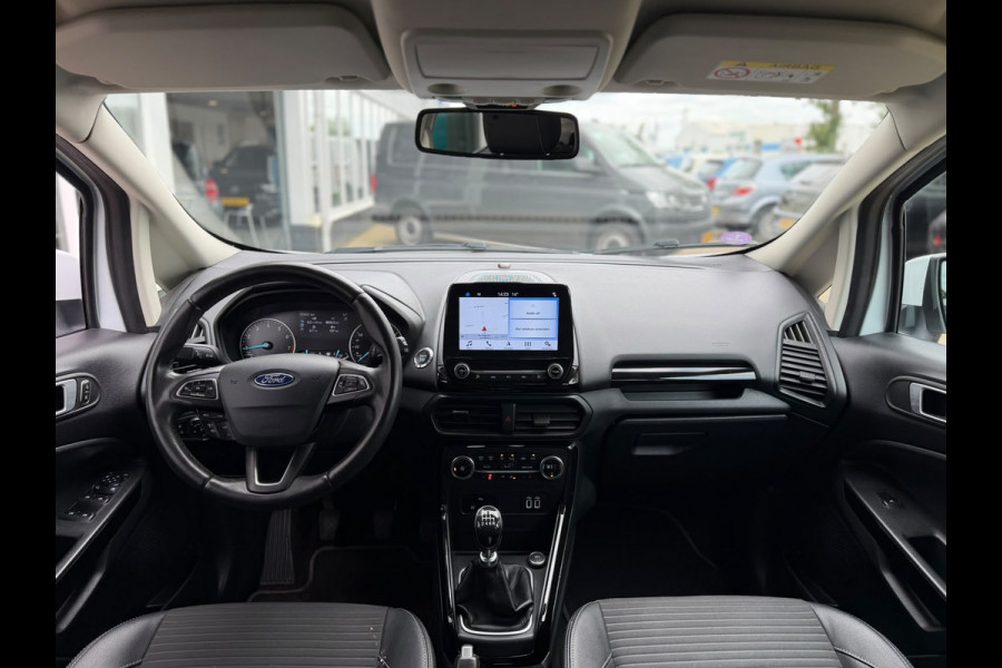 Ford EcoSport 1.0 EcoBoost Titanium Ultimate | Apple Carplay | Trekhaak | Stuur & stoelverwarming | Sfeerverlichting