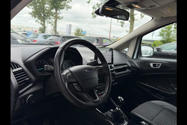 Ford EcoSport 1.0 EcoBoost Titanium Ultimate | Apple Carplay | Trekhaak | Stuur & stoelverwarming | Sfeerverlichting