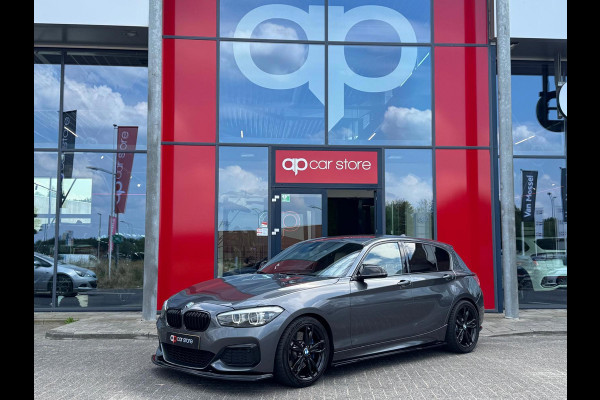 BMW 1-serie M140i xDrive High Executive LCI 2 | Leder | Keyless Entry | Maxton | Stoelverwarming |