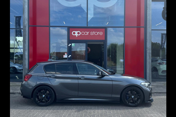 BMW 1-serie M140i xDrive High Executive LCI 2 | Leder | Keyless Entry | Maxton | Stoelverwarming |